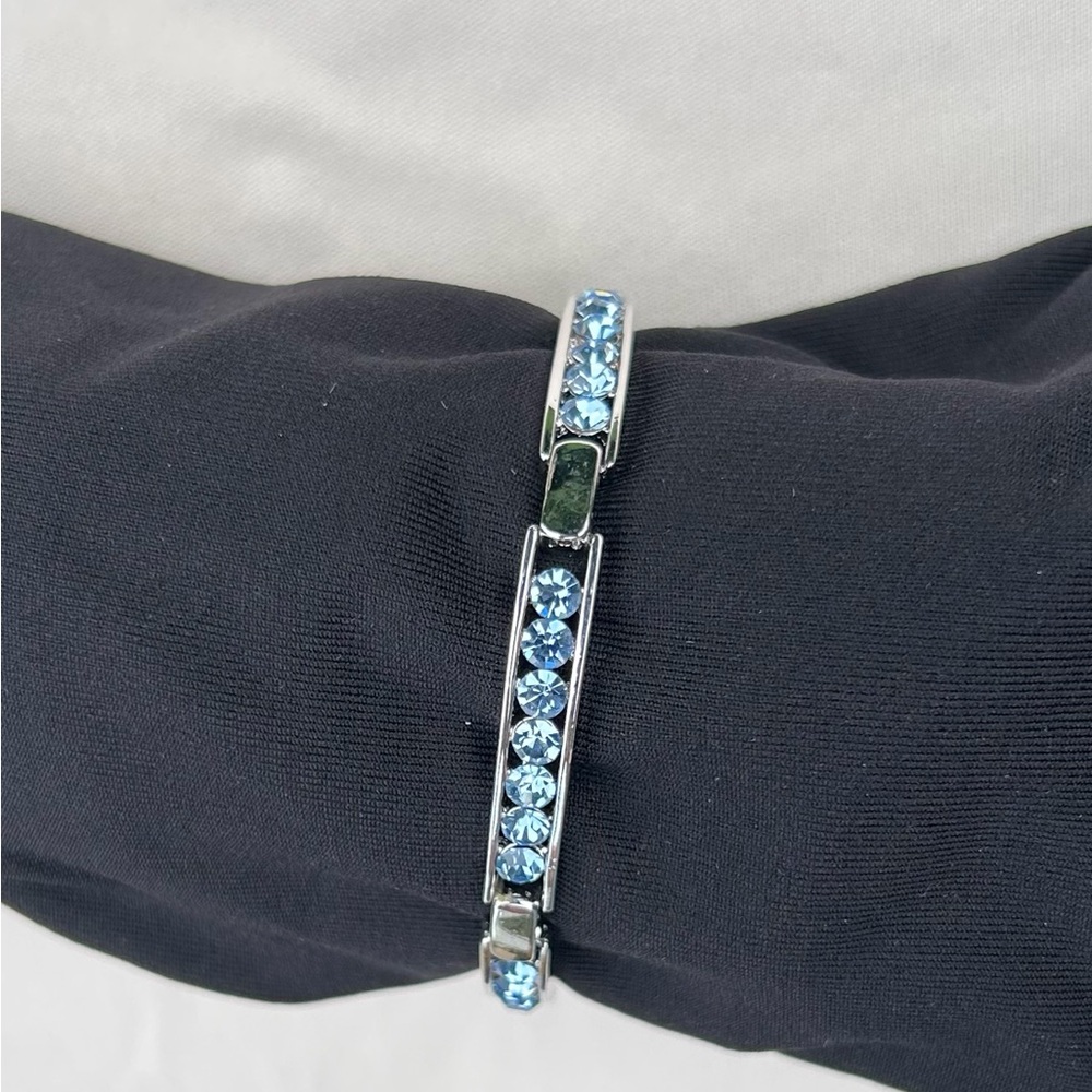 Blue Crystal Silver-Toned Tennis Bracelet. Excellent Condition. - Picture 5 of 9